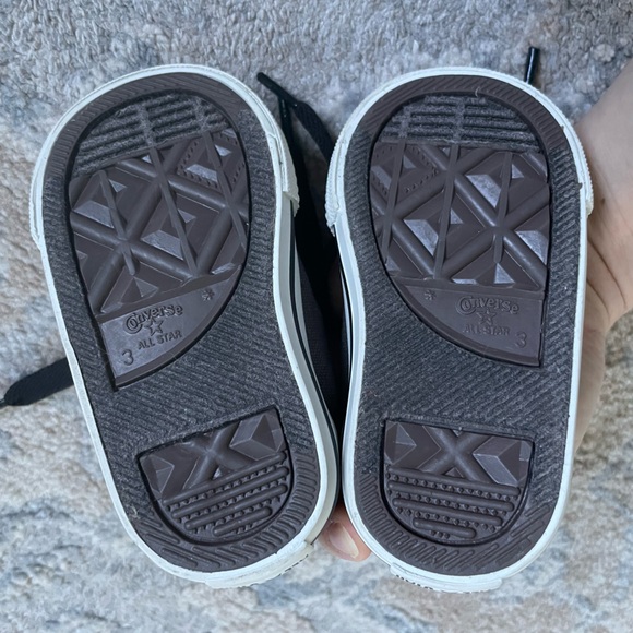 NWOT Baby Converse, Size 3 - Picture 5 of 5